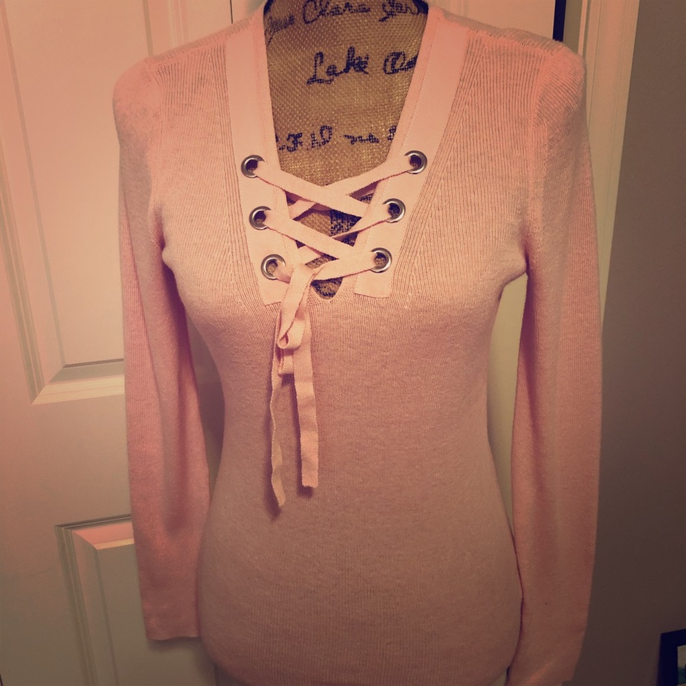 Michael Kors long sleeve lace front top